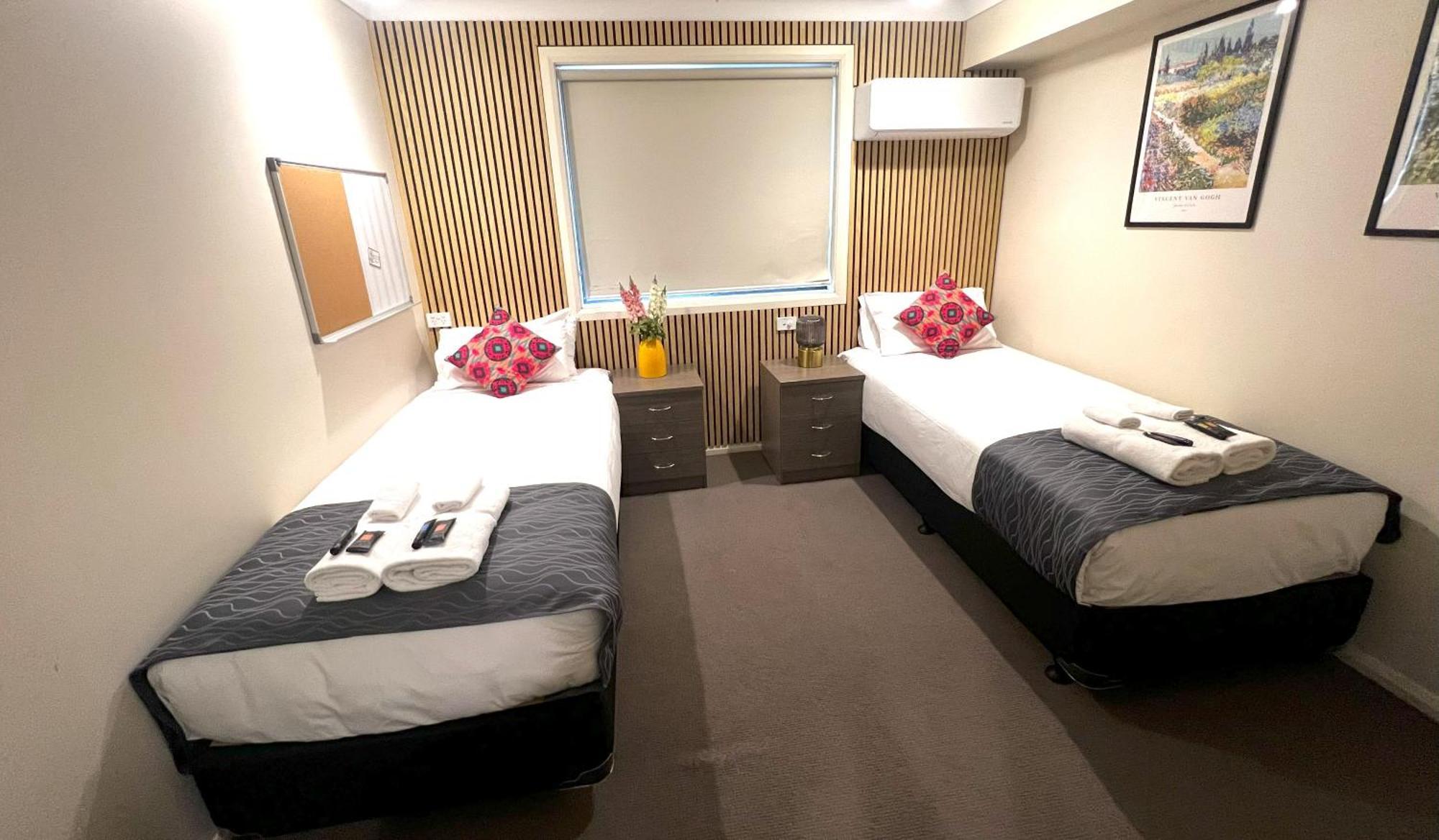 Comfort Inn Serenity Μπάθερστ Εξωτερικό φωτογραφία