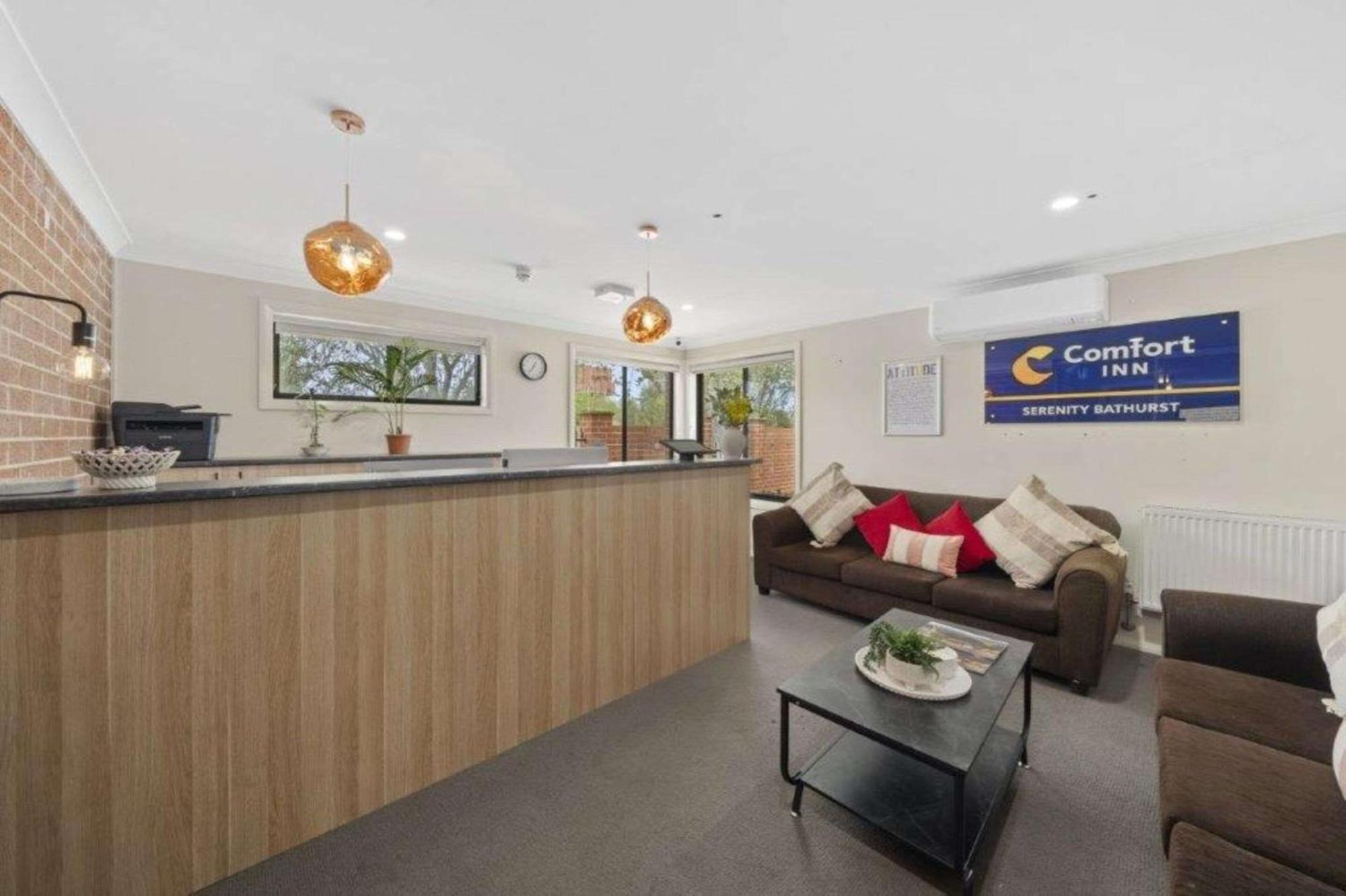 Comfort Inn Serenity Μπάθερστ Εξωτερικό φωτογραφία
